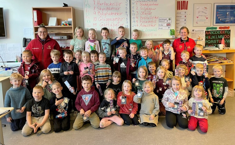 Slysavarnardeild Drangeyjar heimsótti 1.bekk